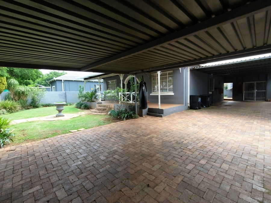 9 Bedroom Property for Sale in Die Bult North West